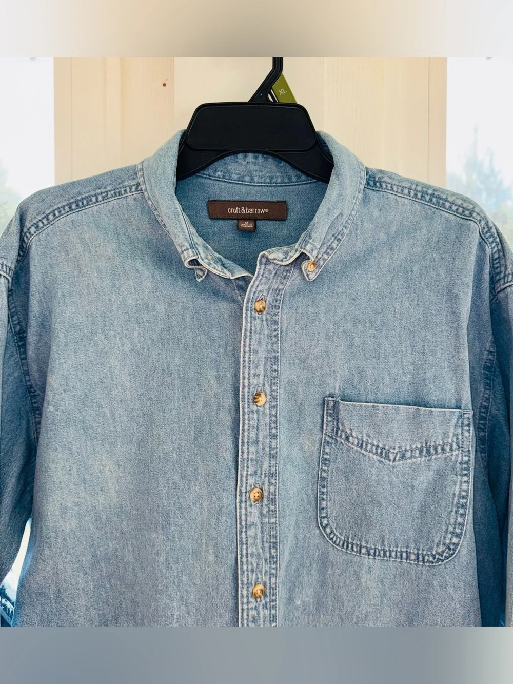 Croft & Barrow Men's Medium Denim Shirt Blue Long Sleeve 100% Cotton Button Down - Picture 2 of 10